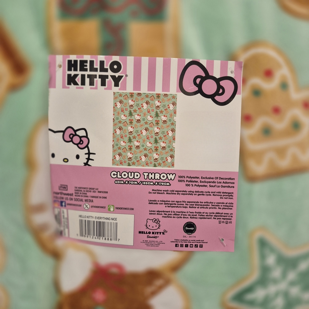 Hello Kitty Gingerbread Chritmas Cloud Throw Blanket - Pink and Green